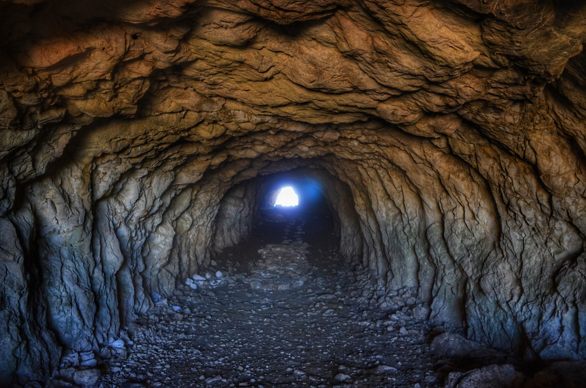Гунибский тоннель