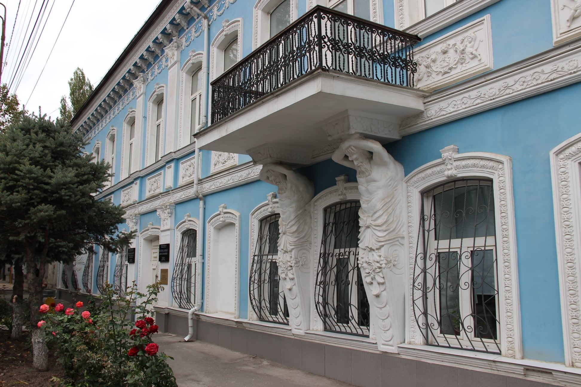 Natsional'nyy muzey Respubliki Dagestan im. A. Takho-Godi